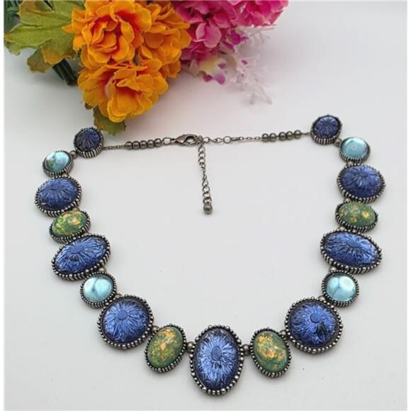 Avon Jewelry - Blue Green Glass Bead Link Necklace Silver Tone Floral Molded 20" Adj Vintage
